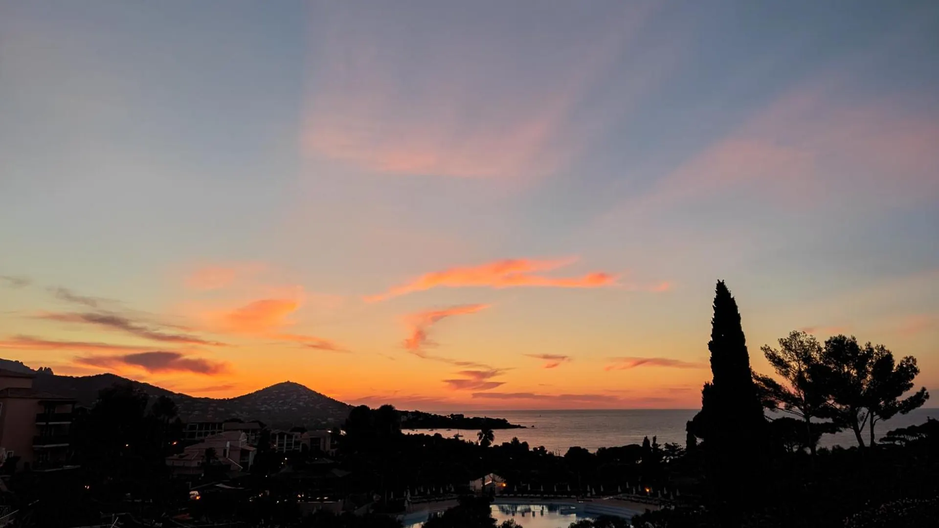 Cozy Apartment In Agay With Stunning Views Saint-Raphaël
