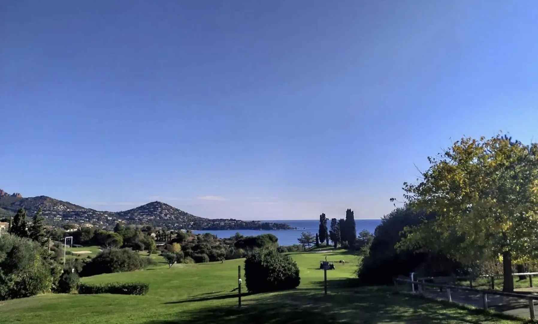 Cozy Apartment In Agay With Stunning Views Saint-Raphaël France